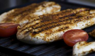 Choosing chicken breasts