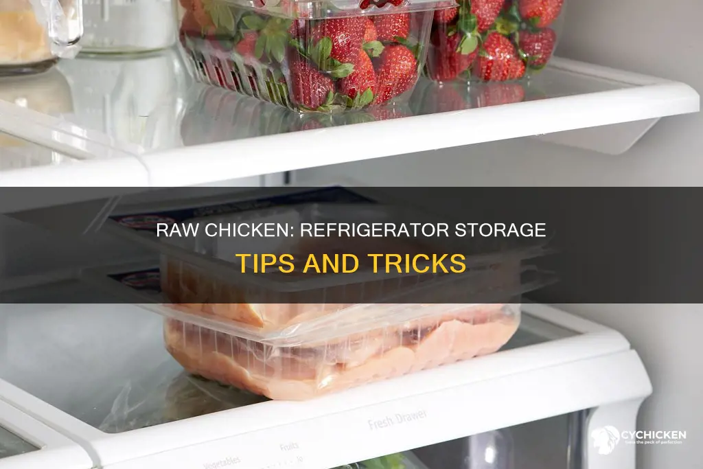 does raw chicken in the refrigerator need to be covered