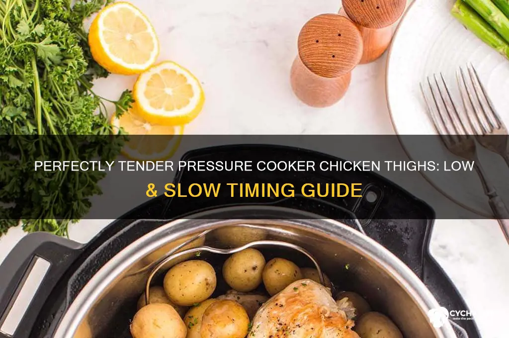how long to cook chicken thighs pressurecooker low