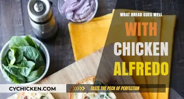 Perfect Pairings: Best Breads to Complement Your Chicken Alfredo Dish
