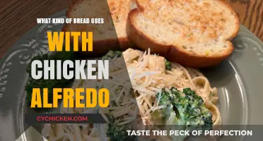 Perfect Pairings: Best Breads to Complement Your Chicken Alfredo Dish