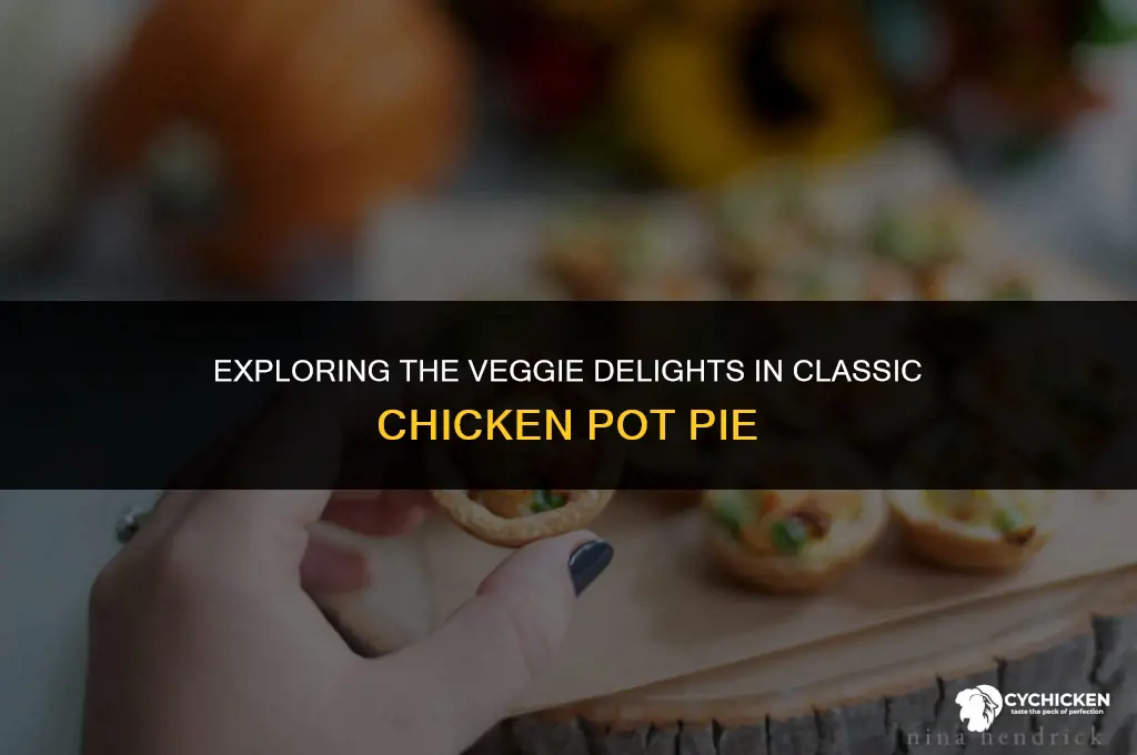 what kind of vegetables are in chicken pot pie